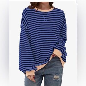 Oversized crewneck Blue and cream stripe